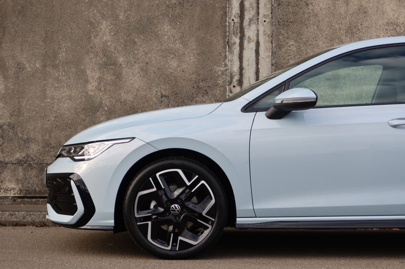2026 Volkswagen Golf 8.5 R-LineTouring Package image 4