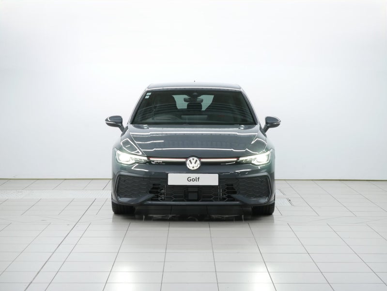 2026 Volkswagen Golf GTI image 2
