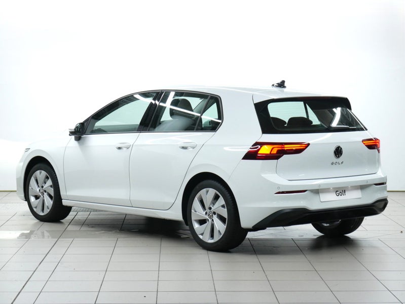 2026 Volkswagen Golf Life image 3
