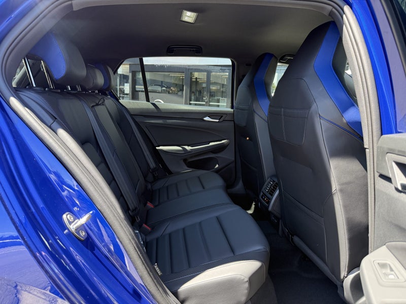 2026 Volkswagen Golf R 2.0PT/4WD/7AT - image 5