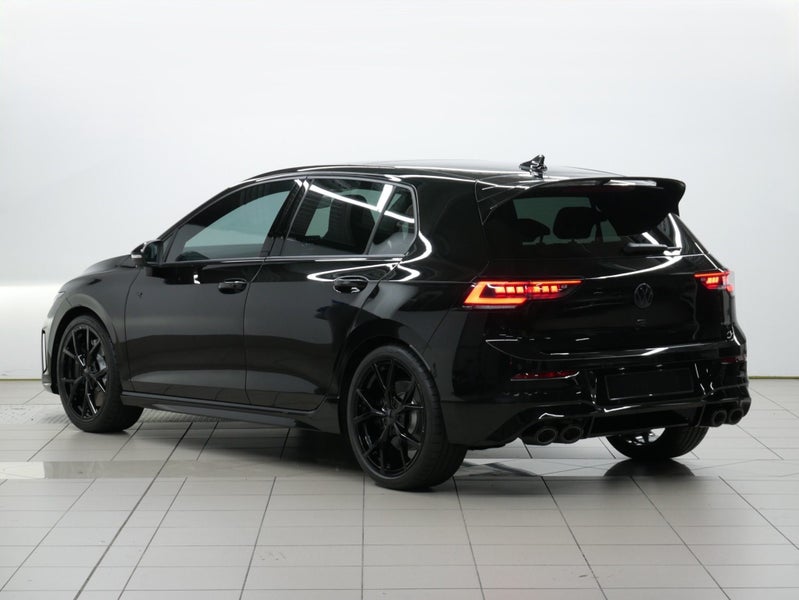 2026 Volkswagen Golf R image 3