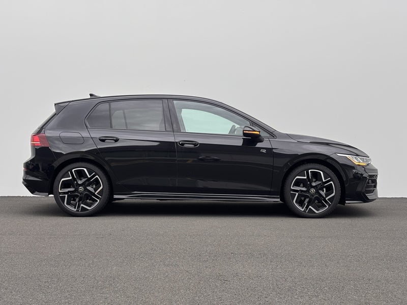 2026 Volkswagen Golf R-Line image 2