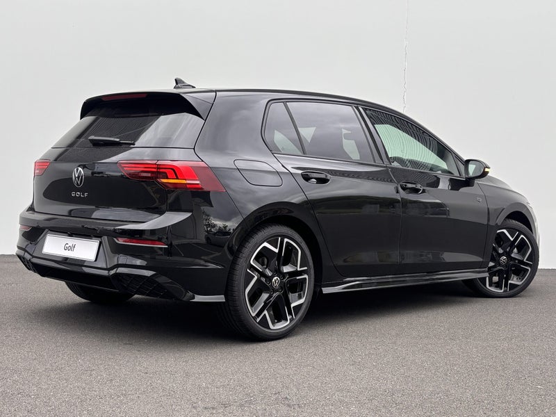 2026 Volkswagen Golf R-Line image 5