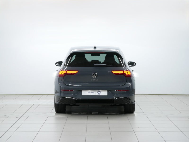 2026 Volkswagen Golf R-Line image 4