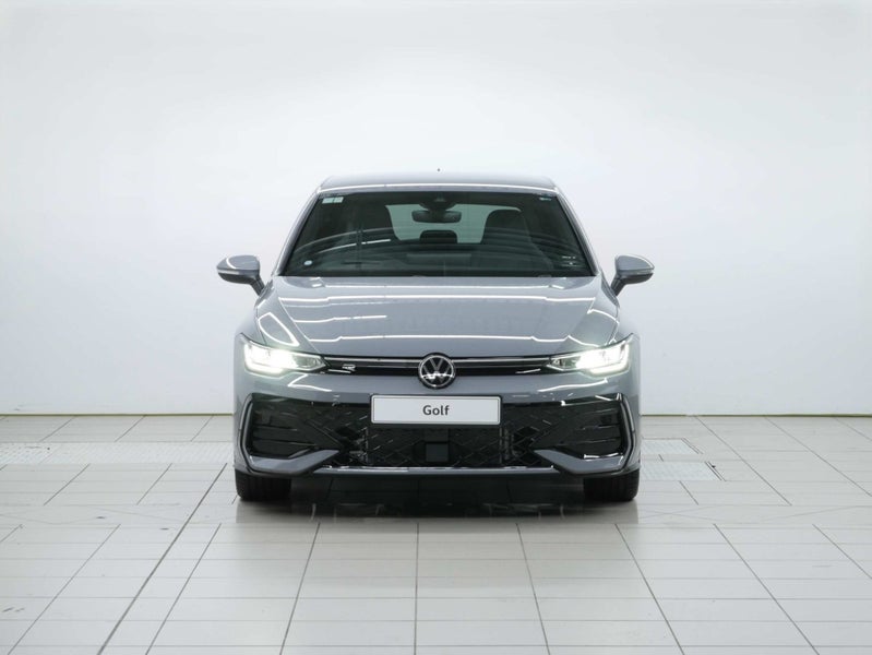 2026 Volkswagen Golf R-Line image 2