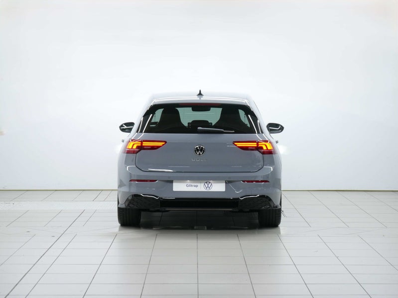 2026 Volkswagen Golf R-Line image 4