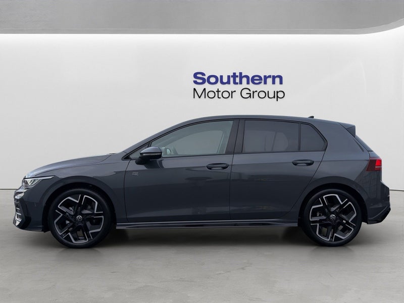 2026 Volkswagen Golf R-Line image 4