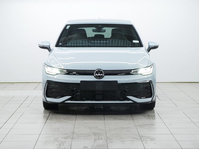 2026 Volkswagen Golf R-Line image 2