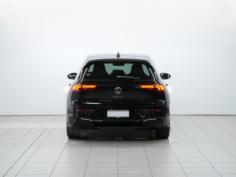 2026 Volkswagen Golf R-Line image 4