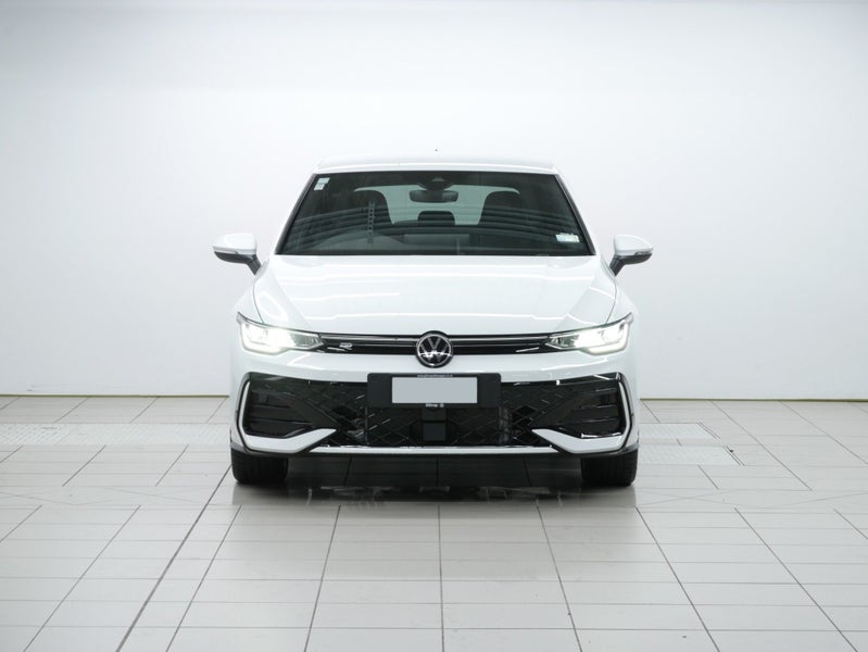 2026 Volkswagen Golf R-Line image 2