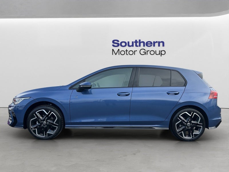2026 Volkswagen Golf R-Line Touring image 4