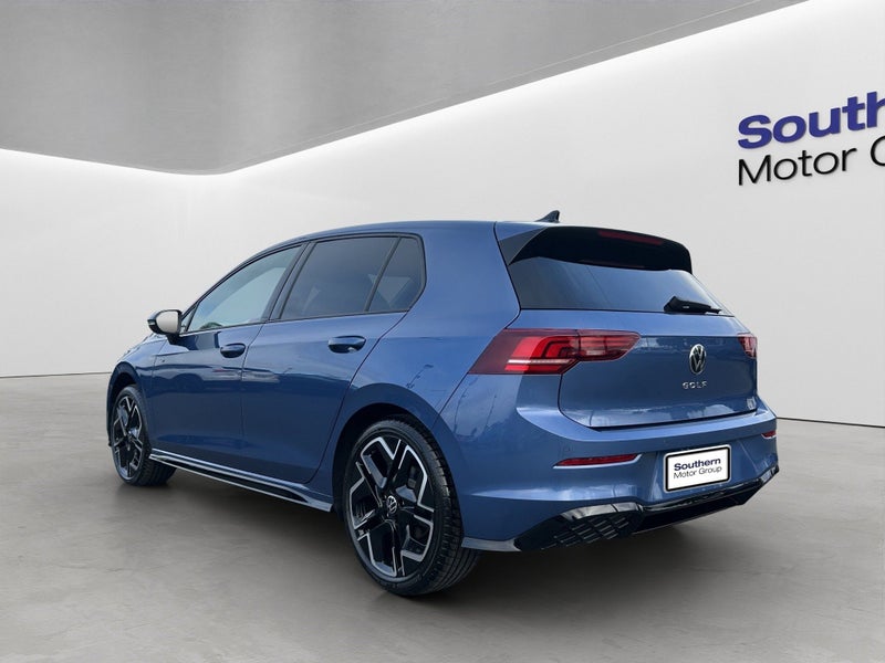 2026 Volkswagen Golf R-Line Touring image 5