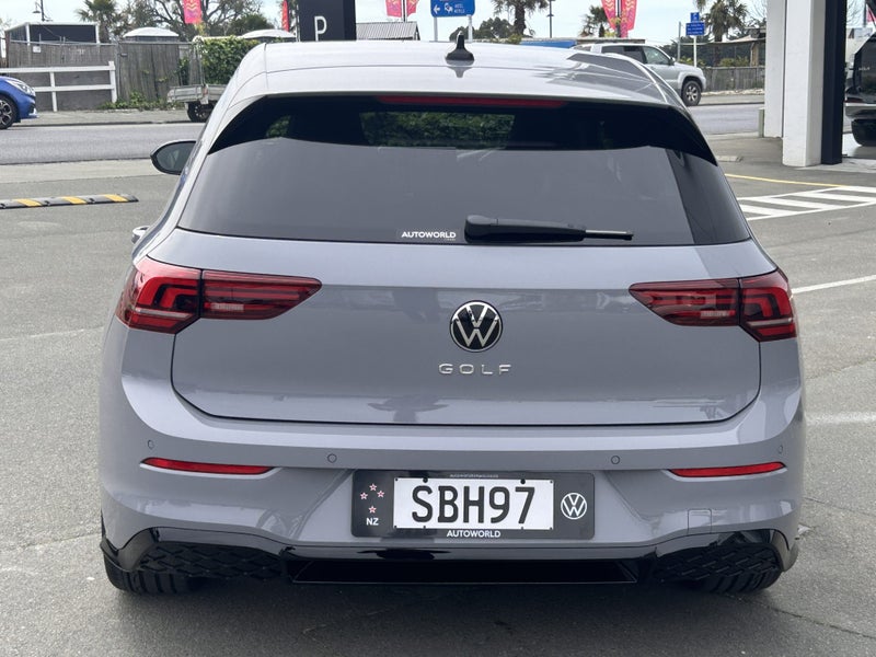 2026 Volkswagen Golf R-Line Touring Package 1.4... image 4