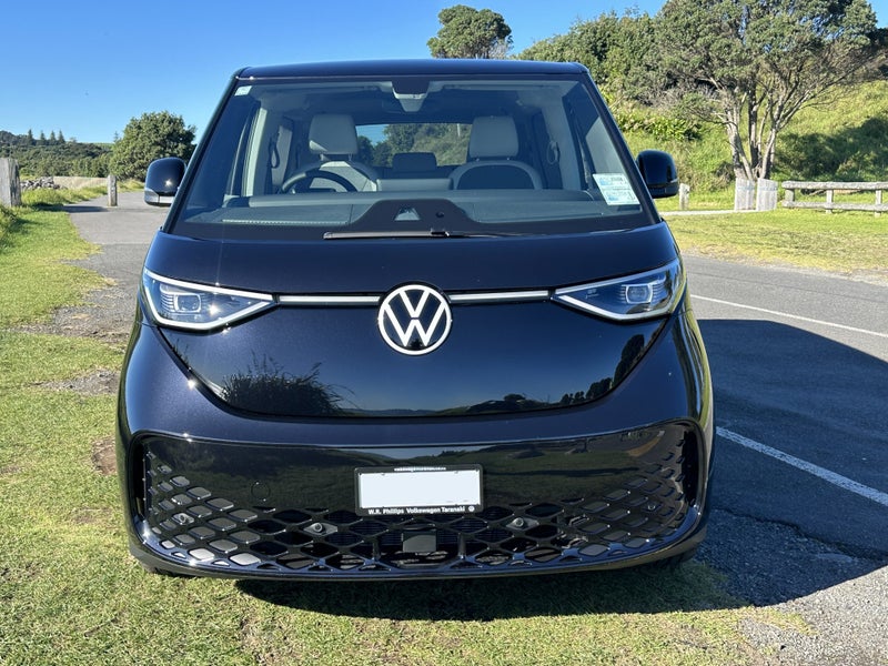 2026 Volkswagen ID. Buzz LWB image 3