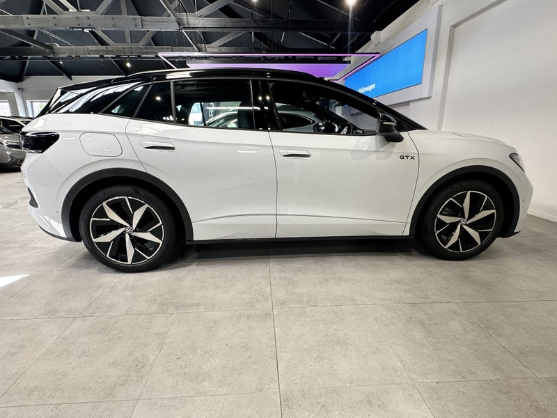 2026 Volkswagen ID.4 GTX image 5