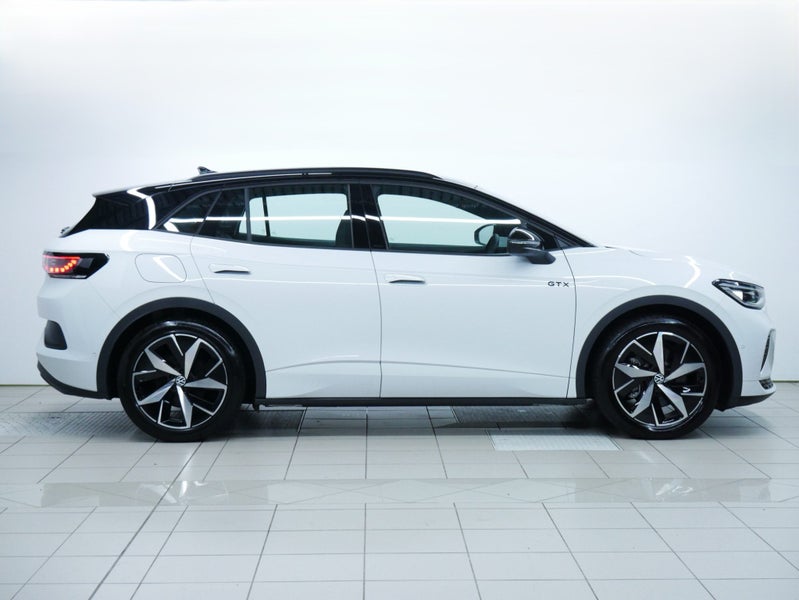 2026 Volkswagen ID.4 GTX image 5