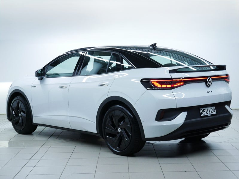 2026 Volkswagen ID.5 GTX image 3