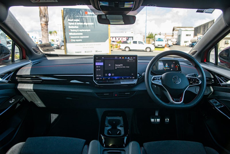 2026 Volkswagen ID.5 GTX 82KWH/EV/4WD image 3