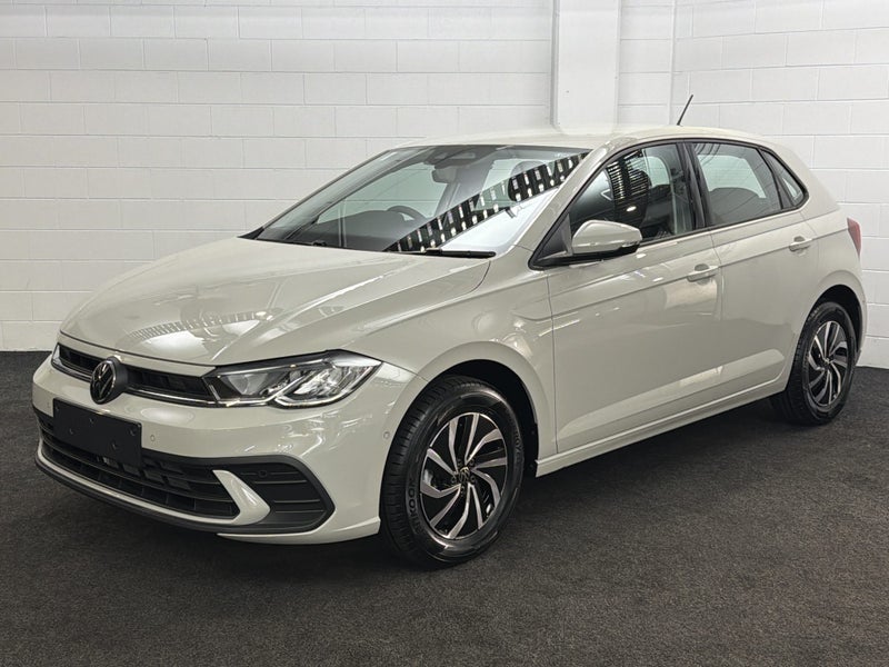 2026 Volkswagen Polo LIFE image 4