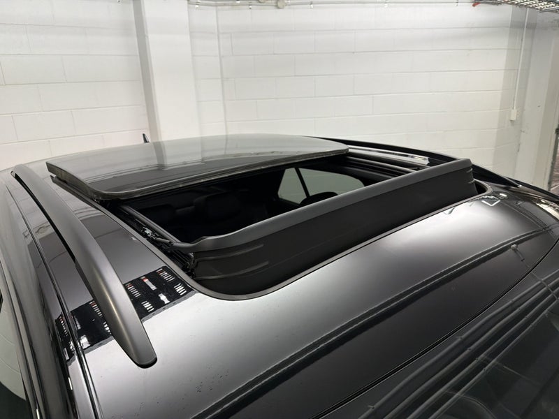 2026 Volkswagen T-Roc 2WD R-LINE image 5