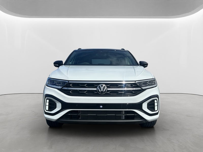 2026 Volkswagen T-Roc 2WD R-Line image 2