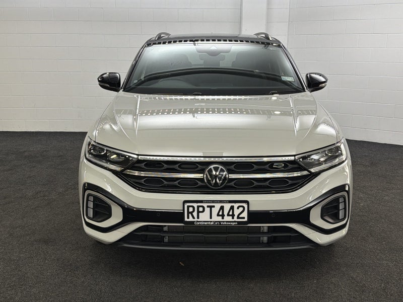 2026 Volkswagen T-Roc 2WD R-LINE image 3