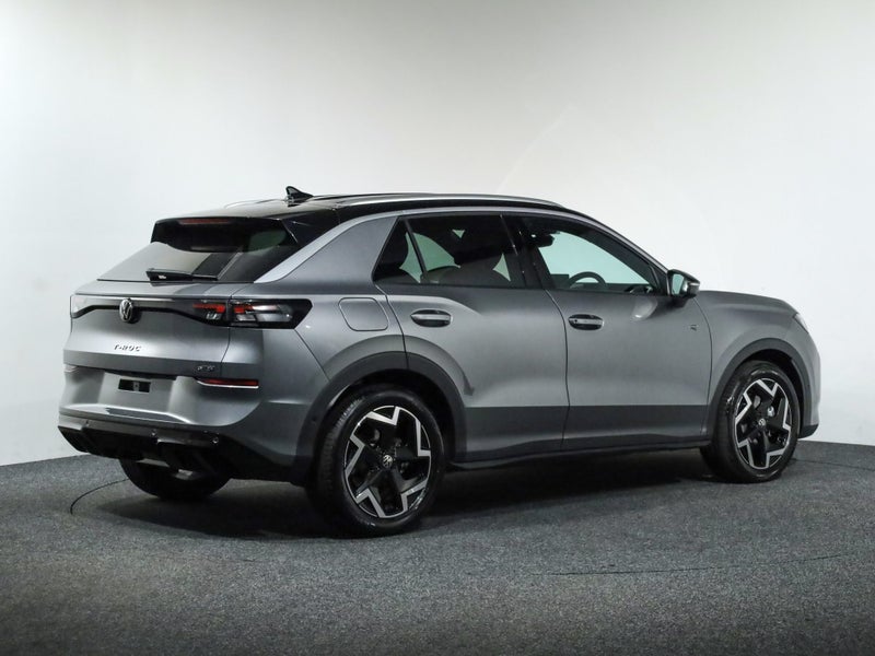 2026 Volkswagen T-Roc e-TSi R Line DSG 110kW image 5