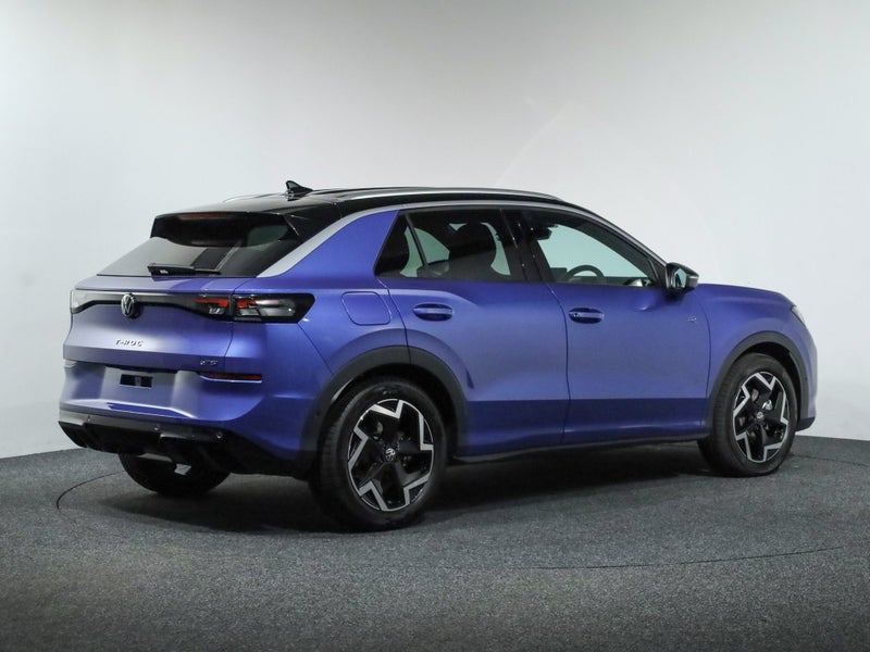 2026 Volkswagen T-Roc e-TSi R Line DSG 110kW image 5