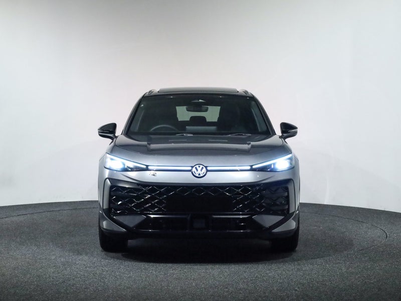 2026 Volkswagen T-Roc e-TSi R Line Touring DSG... image 2