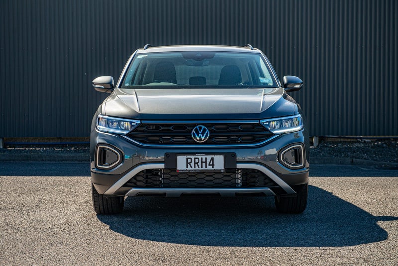 2026 Volkswagen T-Roc Life 1.4 image 2