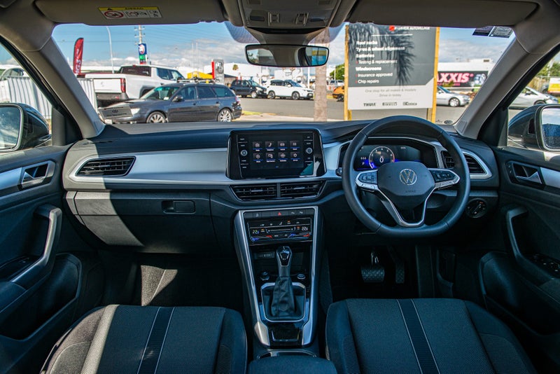 2026 Volkswagen T-Roc Life 1.4 image 3