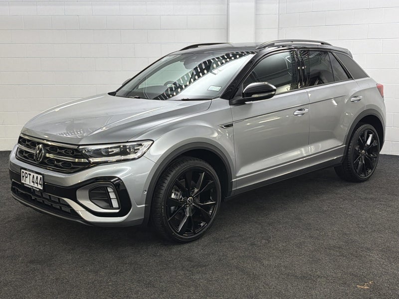 2026 Volkswagen T-Roc PA 2WD R-LINE image 2