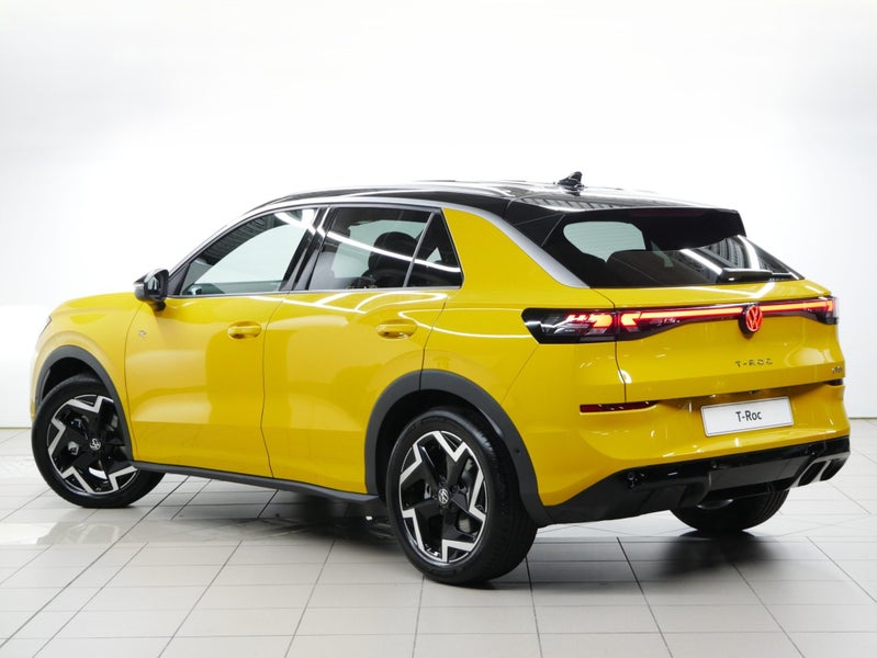 2026 Volkswagen T-Roc R-Line image 3