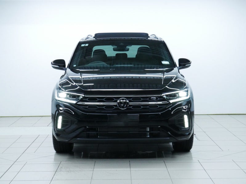 2026 Volkswagen T-Roc R-Line image 2