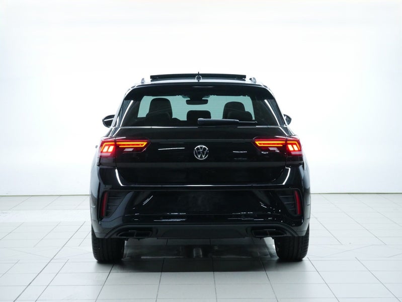 2026 Volkswagen T-Roc R-Line image 5