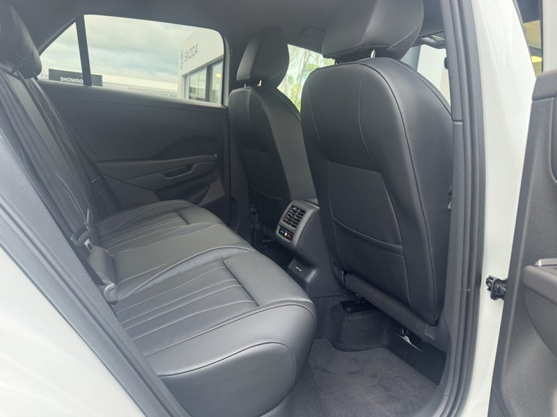 2026 Volkswagen T-Roc R-Line image 3