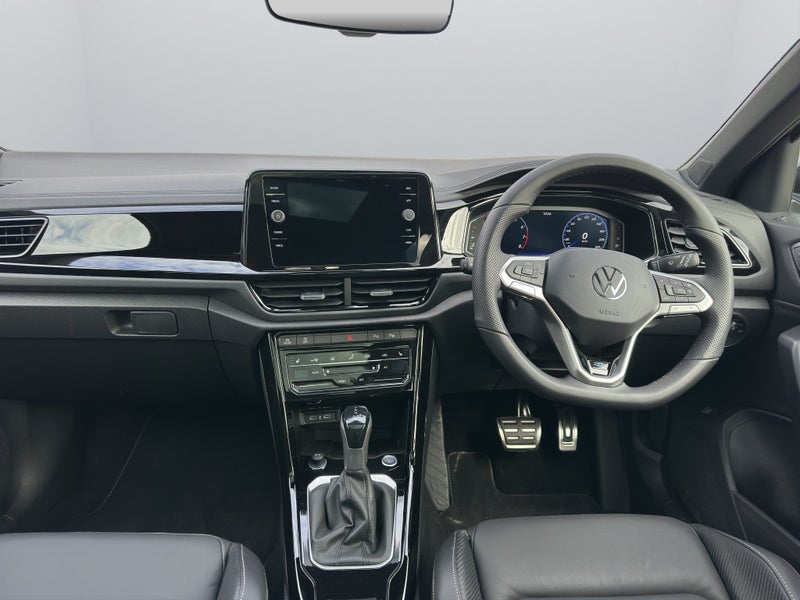 2026 Volkswagen T-Roc R-Line image 4