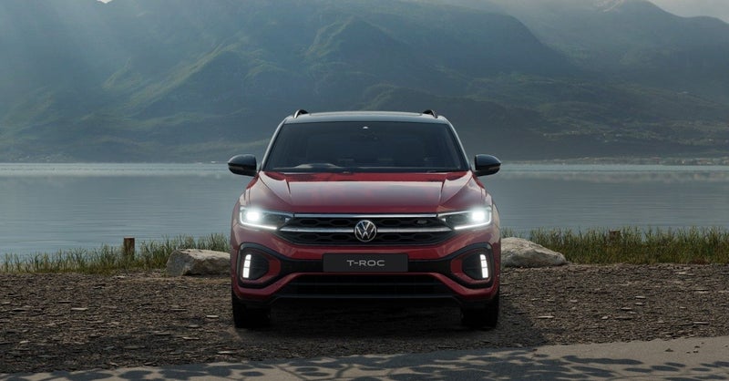 2026 Volkswagen T-Roc R-Line 2wd image 3