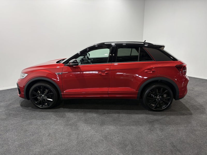 2026 Volkswagen T-Roc R-Line image 4