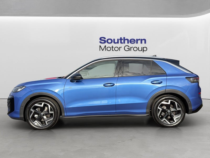 2026 Volkswagen T-Roc R-Line image 4