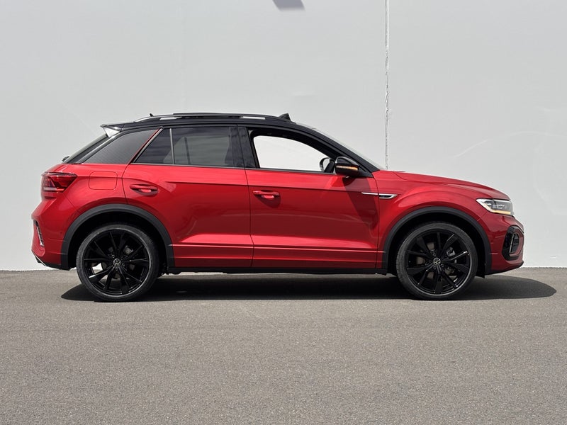 2026 Volkswagen T-Roc R-Line image 4