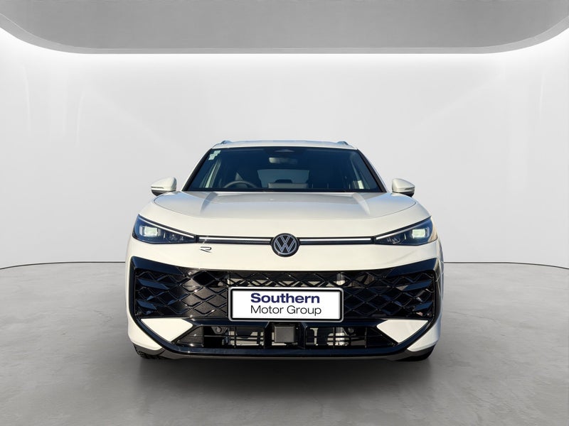 2026 Volkswagen T-Roc R-Line image 2