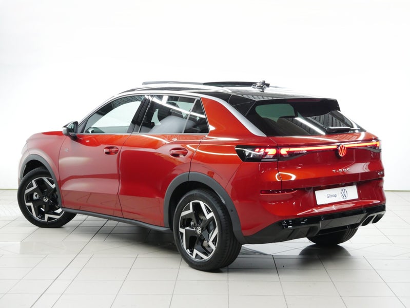 2026 Volkswagen T-Roc R-Line image 3