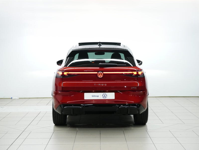 2026 Volkswagen T-Roc R-Line image 5
