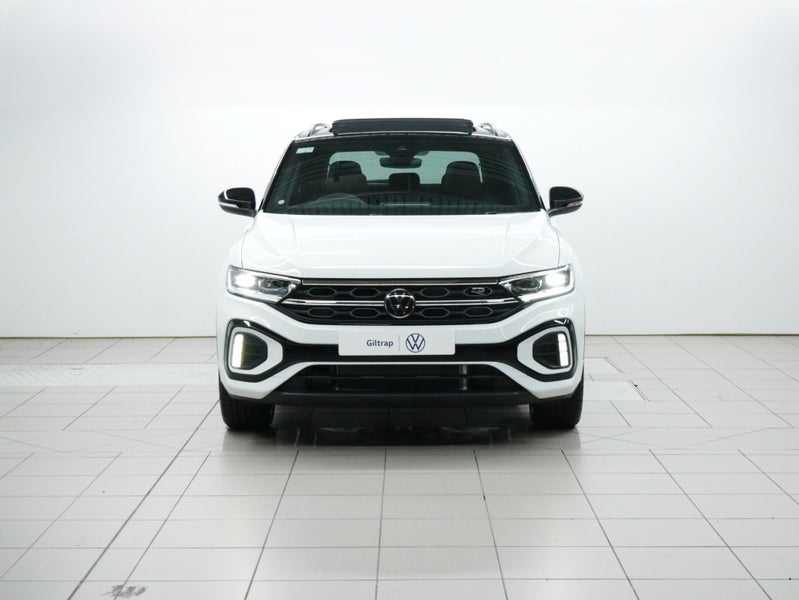 2026 Volkswagen T-Roc R-Line image 2