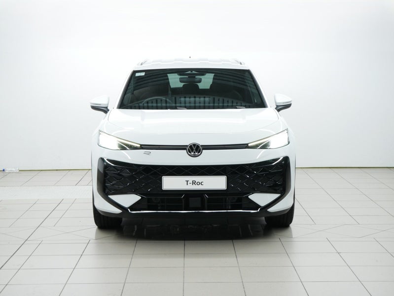 2026 Volkswagen T-Roc R-Line image 2