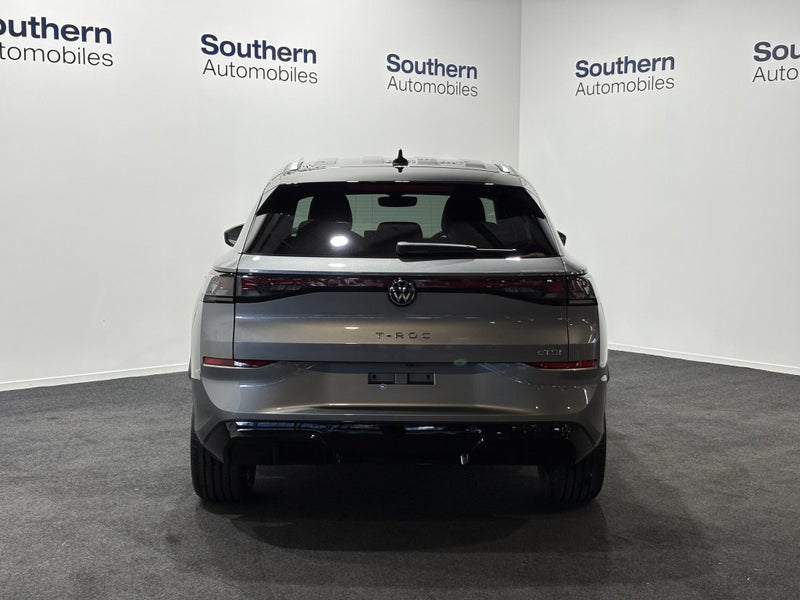 2026 Volkswagen T-Roc R-Line image 5