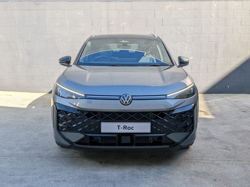 2026 Volkswagen T-Roc R-Line image 2