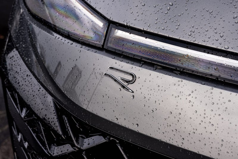 2026 Volkswagen T-Roc R-Line Launch Edition 1.5... image 4