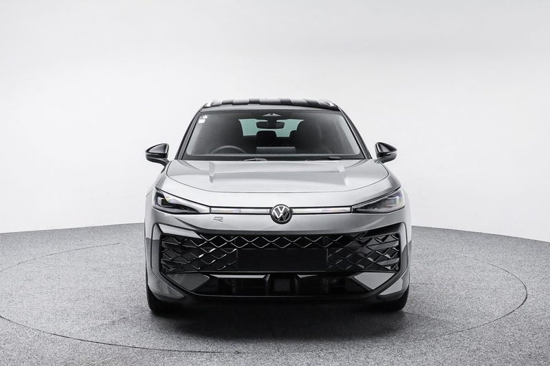 2026 Volkswagen T-Roc R-Line Launch Edition image 2